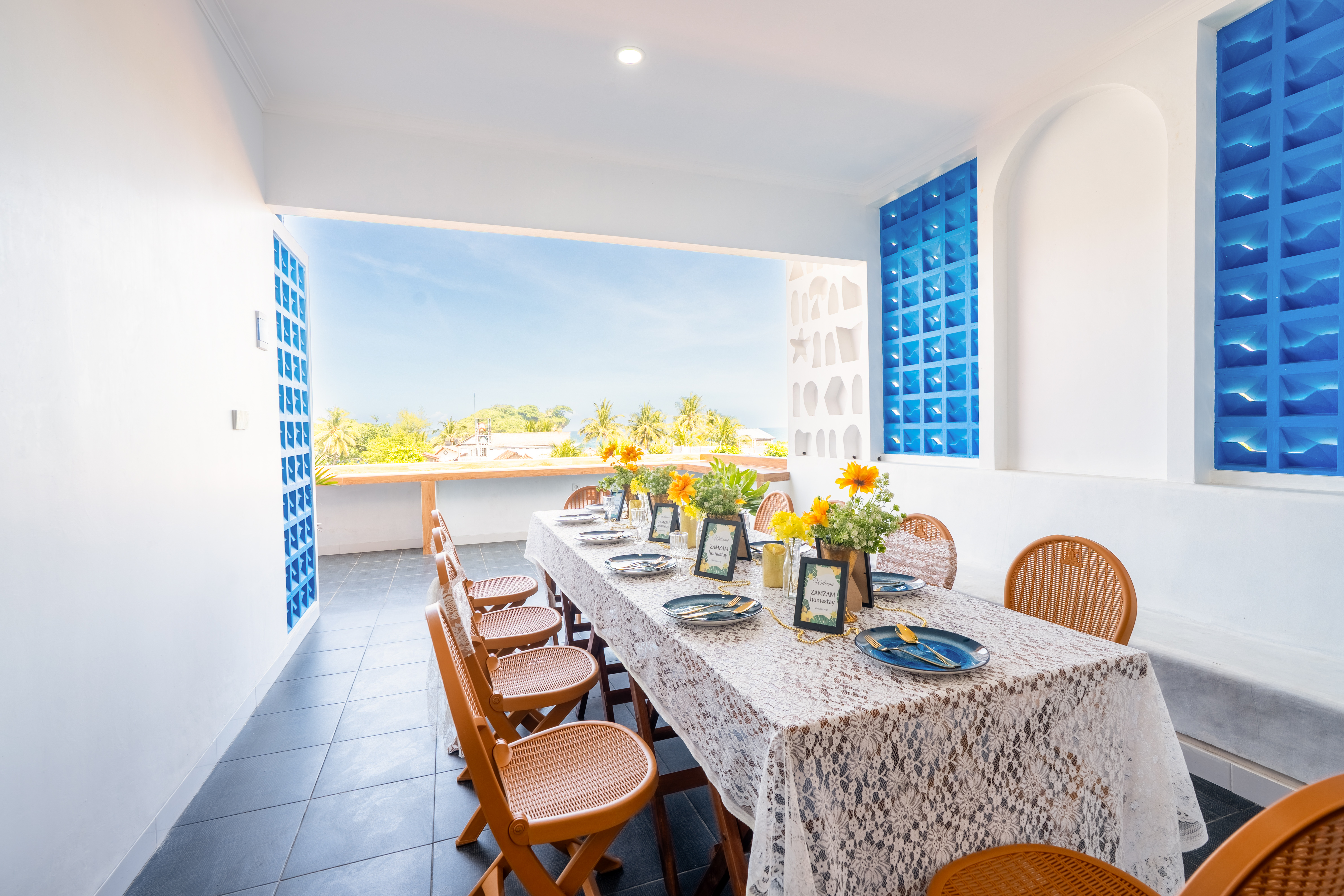 Diner Table